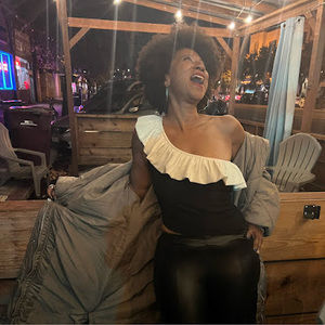 Meet your Posher, Celeste